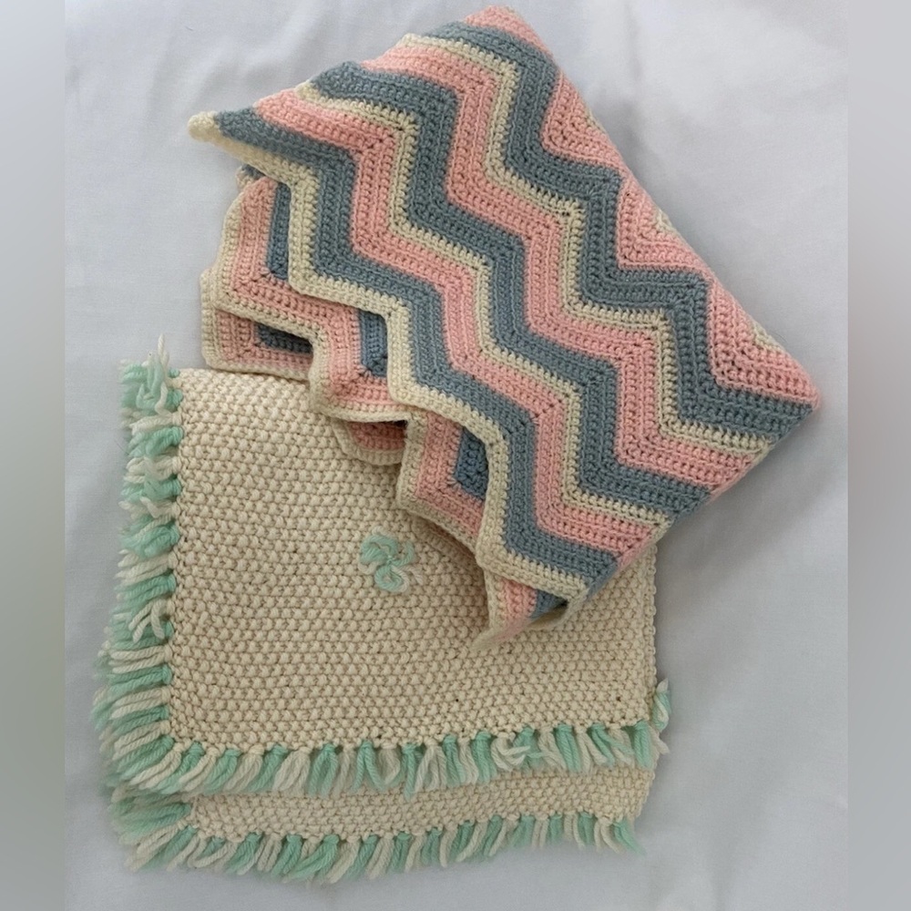 Vtg Hand Crochet Baby Blanket Chevron Zig Zag Fringe Cream Blue Pink Green Lot